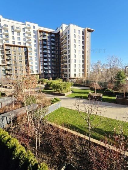 Apartament cu 3 camere decomandat, mobilat în P-ta Presei Libere