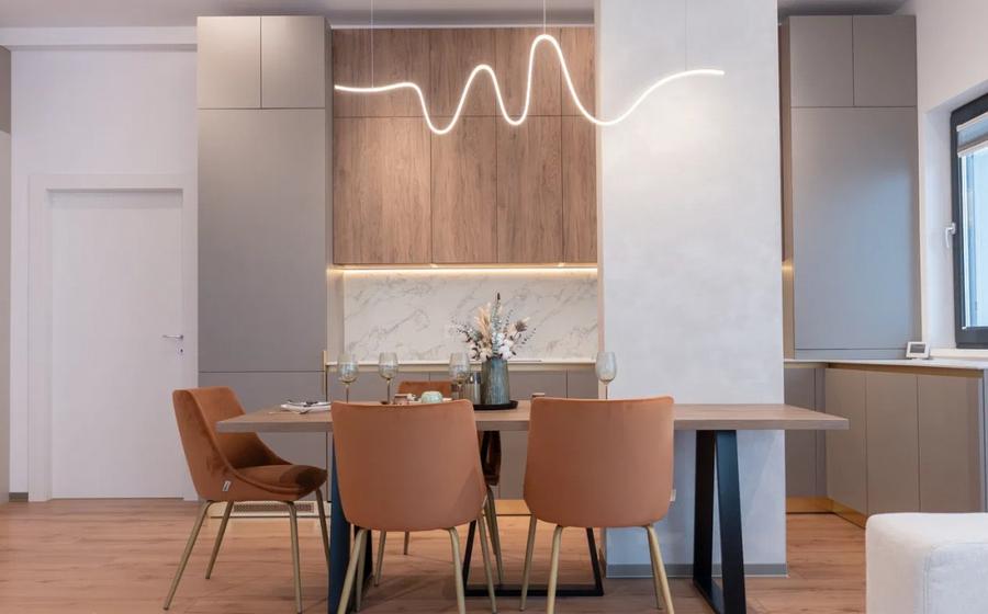 Apartament cu 4 camere decomandat, mobilat în Otopeni