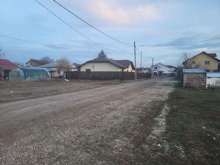Teren de 584 mp, în Samurcași