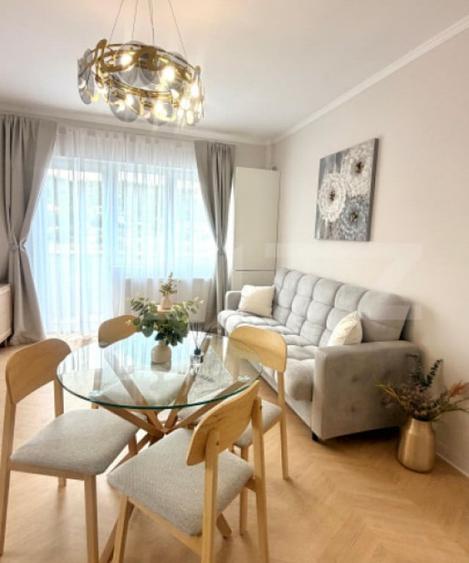 Apartament nou, semidecomandat, 3 camere, parcare subterana, - 7