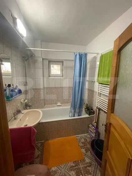 Apartament cu 3 camere decomandat în Burdujeni
