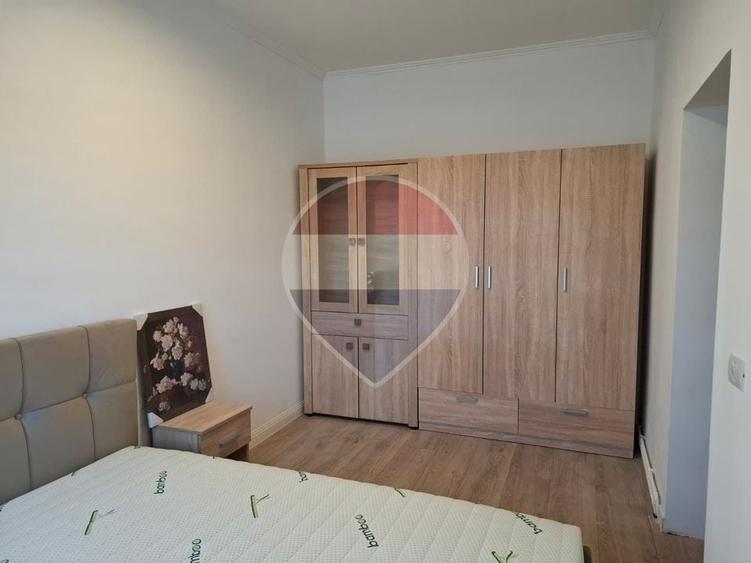 Apartament cu 2 camere semidecomandat în Micălaca