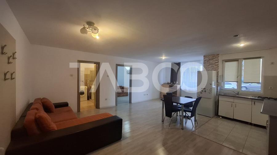 Apartament cu 3 camere decomandat, mobilat în Mihai Viteazul