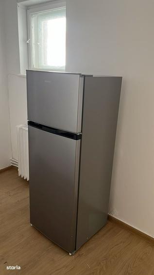 Apartament cu 3 camere decomandat în George Enescu