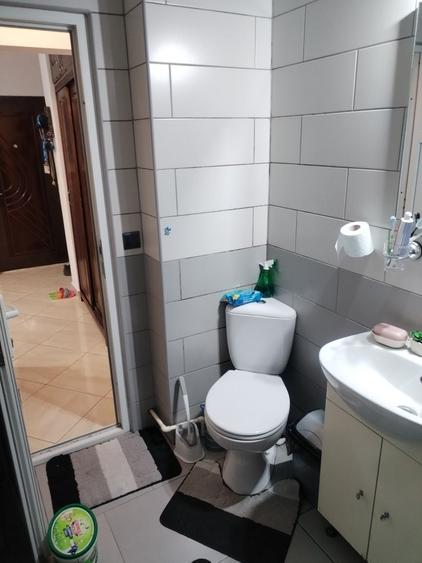 Vand apartament 2 camere - 11