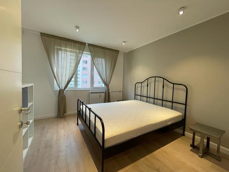 Apartament cu 2 camere decomandat în Titan