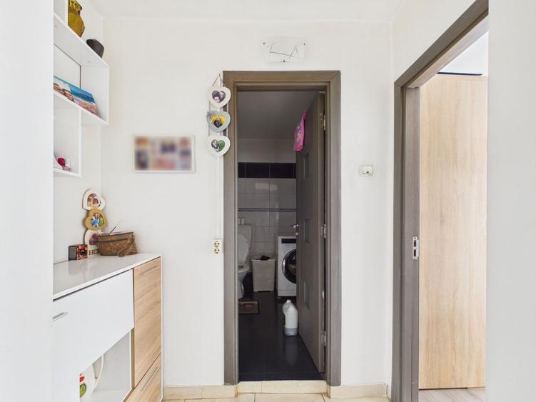 Apartament 4 camere decomandat | Parter | Metrou la 7 minute | - 19
