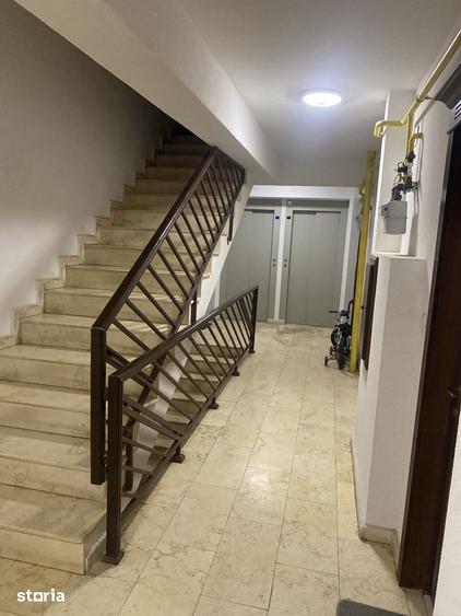 Garsonieră decomandată în Cug