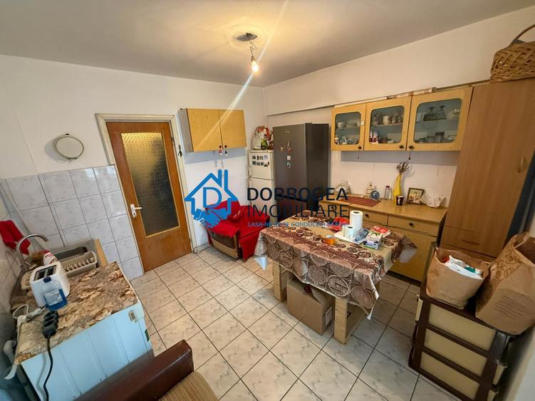 Apartament cu 2 camere decomandat în Ultracentral
