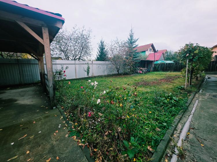 Casă individuală cu 5 camere cu Canalizare în Sânpetru