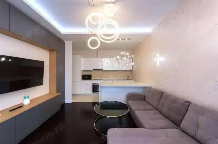 Apartament cu 2 camere decomandat în Romană