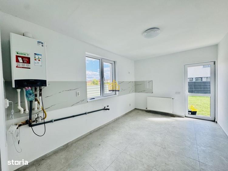 Casă cu 4 camere cu Teren 260 Mp în Clinceni