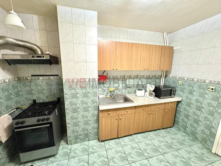 Apartament cu 3 camere decomandat în Gara de Nord