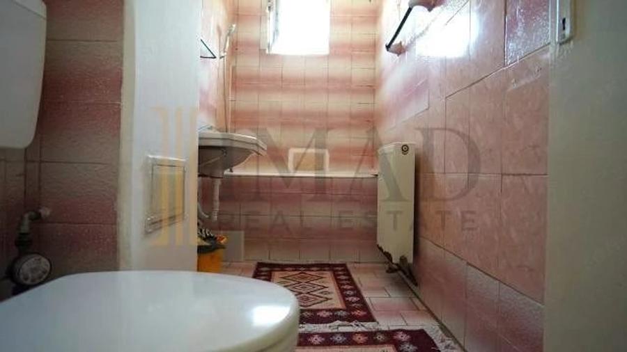 Apartament cu 2 camere în Micro 4