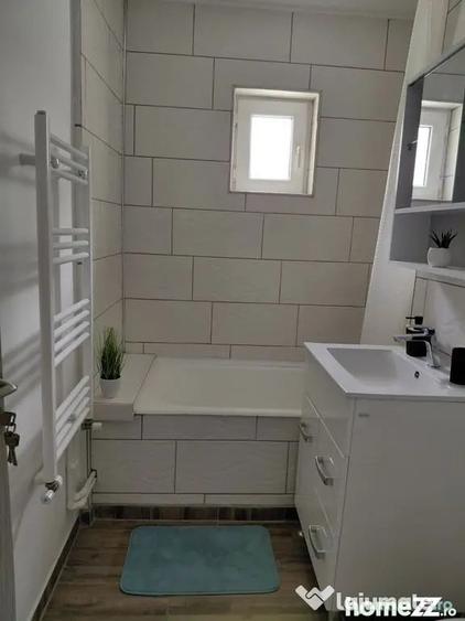 Apartament cu 2 camere decomandat în Mazepa 2