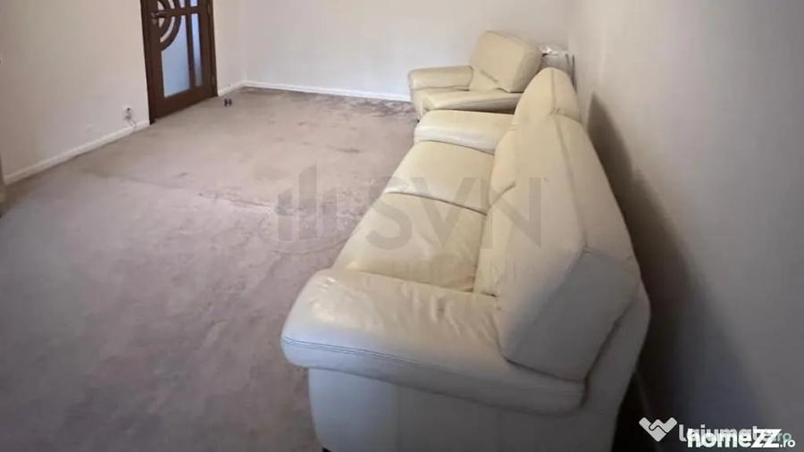 Apartament cu 4 camere decomandat în Băneasa