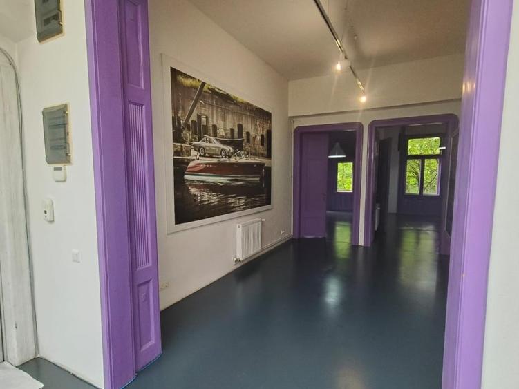 Apartament cu 5 camere semidecomandat în Sinaia