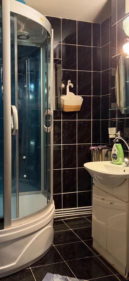 Apartament cu 2 camere decomandat în Debarcader