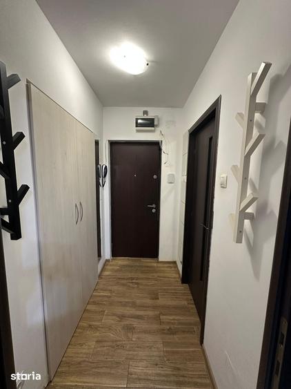 Apartament cu 3 camere în Drumul Taberei