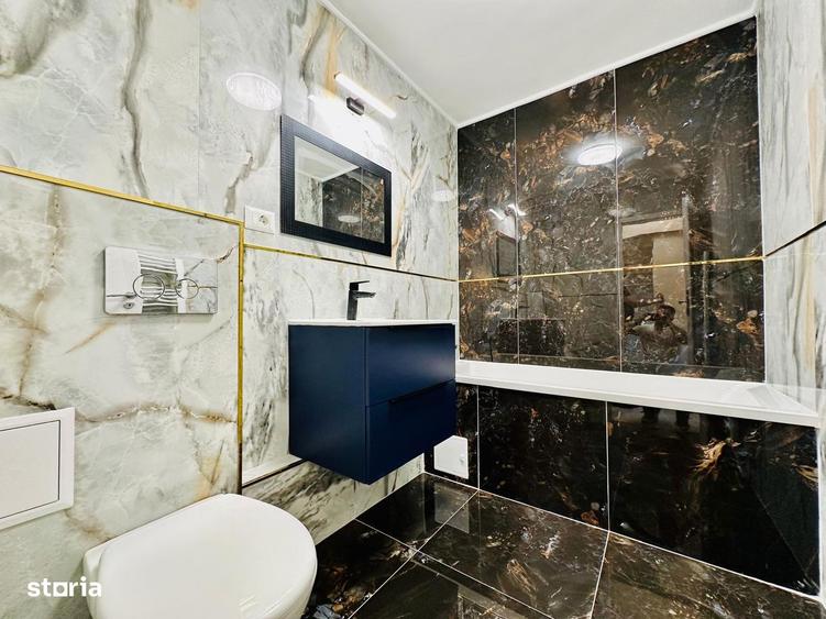 Apartament cu 3 camere în Apărătorii Patriei