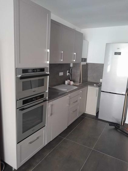 Apartament cu 2 camere decomandat în Ultracentral