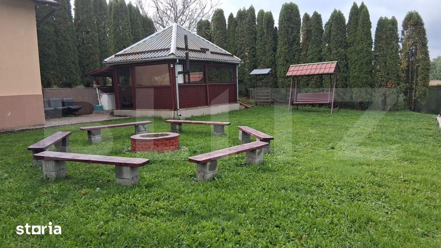 Casă cu 7 camere cu Teren 2000 Mp în Zimbor