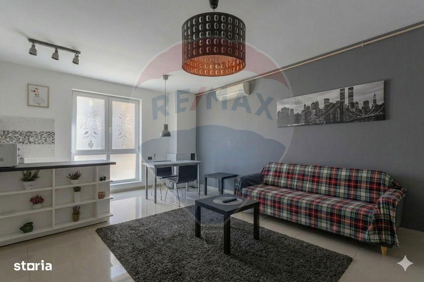 Apartament cu 2 camere, mobilat în Telegrafului