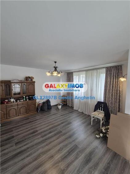 Casă cu 5 camere cu Teren 850 Mp în Central
