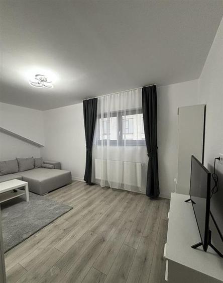 Apartament cu 2 camere decomandat, mobilat în Exterior Sud