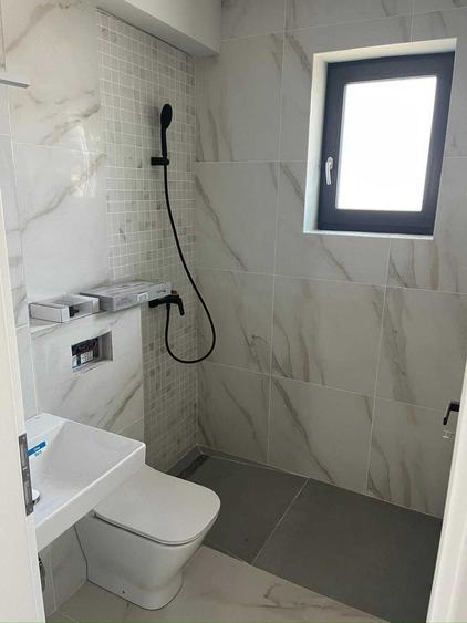 Casă cu 4 camere cu Teren 108 Mp în Central