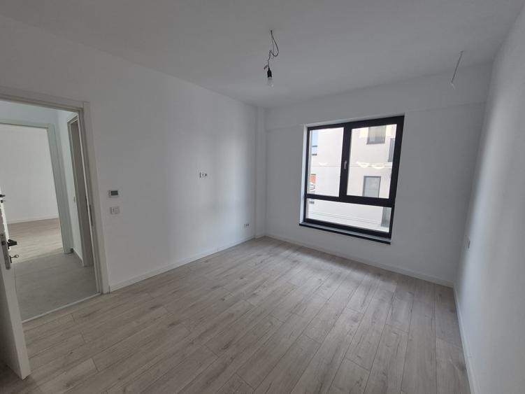 Apartament cu 3 camere decomandat în Galata