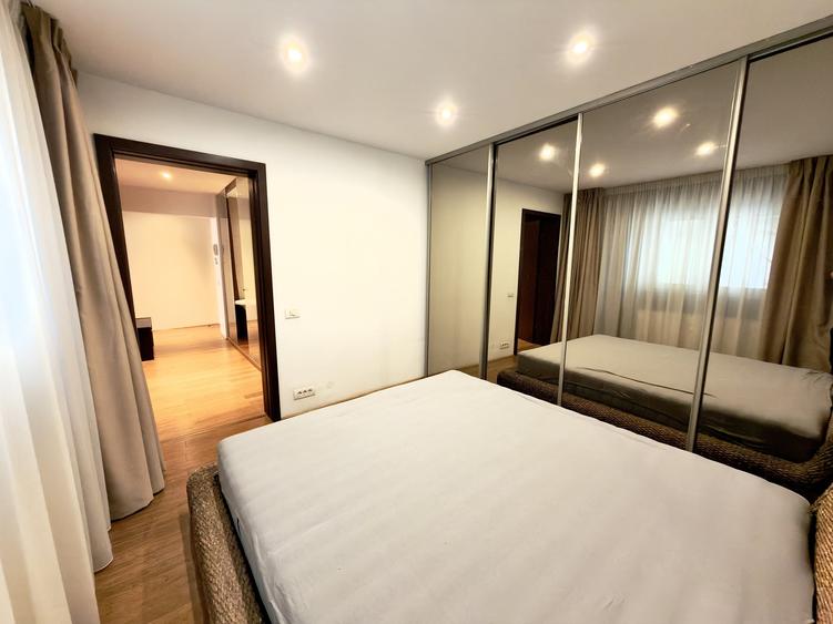 Apartament cu 2 camere semidecomandat, mobilat în Lizeanu