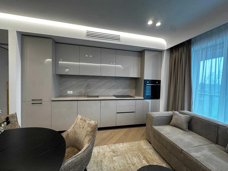 Apartament cu 2 camere decomandat în Central