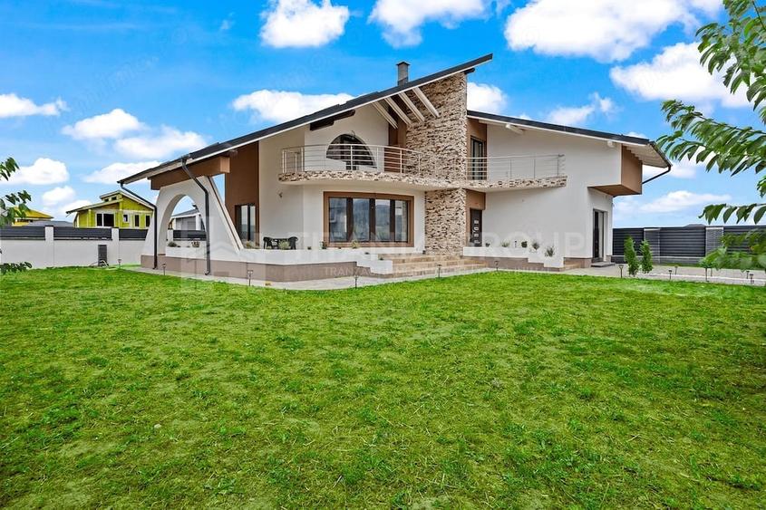 Vila cu arhitectura deosebita, teren 636mp, Cristian, Brasov - 4