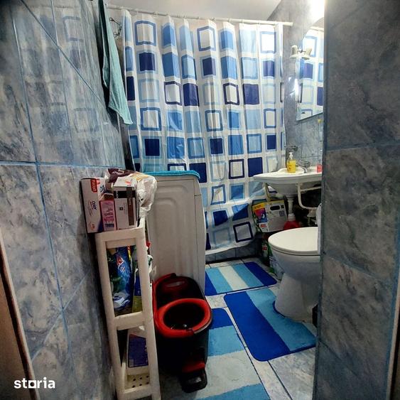 Apartament cu 2 camere în Micro 6