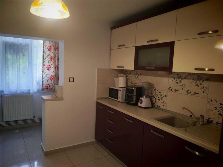 Apartament 4 camere, 98 mp, decomandat,  Nicolina - CUG - 7