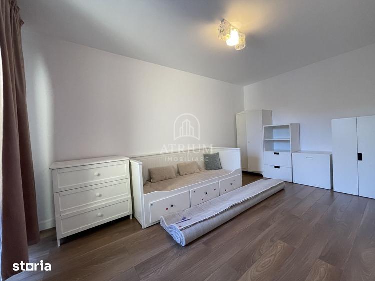 Casă cu 7 camere cu Teren 240 Mp în Feleacu