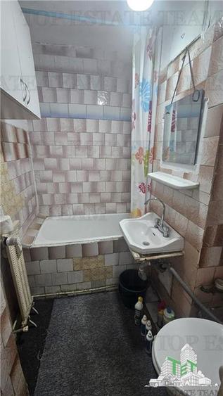 Apartament cu 2 camere semidecomandat în Veteranilor