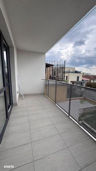Apartament cu 3 camere în Iosia
