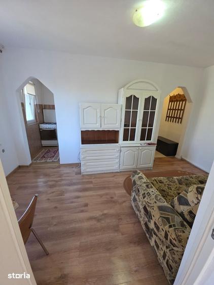 Apartament cu 2 camere în Micro 14