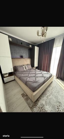 Casă cu 4 camere cu Teren 200 Mp în Central
