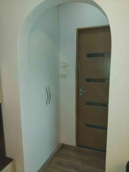 Apartament cu 2 camere semidecomandat în Micălaca