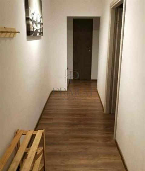 Apartament cu 3 camere decomandat în Aradului