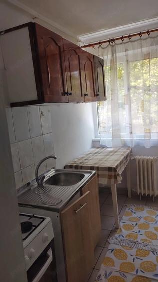 Apartament cu 2 camere nedecomandat în Dacia