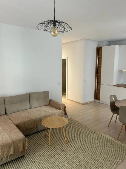 Apartament cu 3 camere decomandat, mobilat în Morarilor