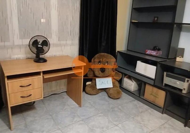 Apartament cu 3 camere decomandat în Nerva Traian