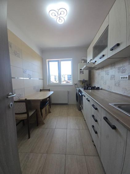 Apartament cu 2 camere decomandat, mobilat în Dobroești