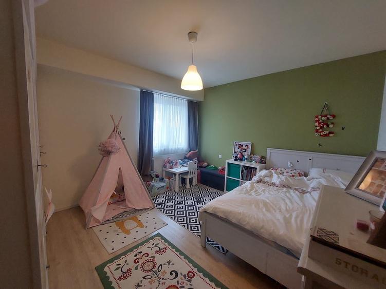 Apartament cu 2 camere decomandat în Turnișor