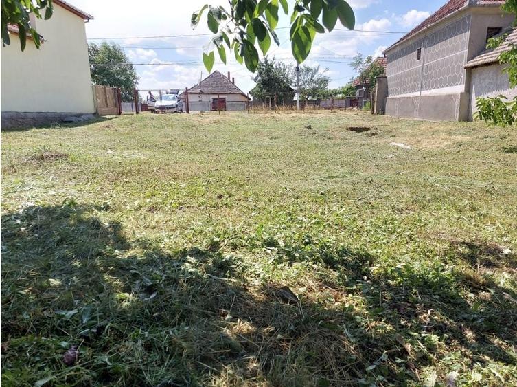 Spațiu comercial, în Ghioroc
