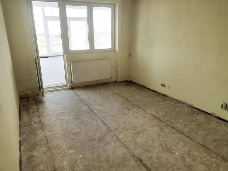 Apartament cu 3 camere decomandat în Ferentari